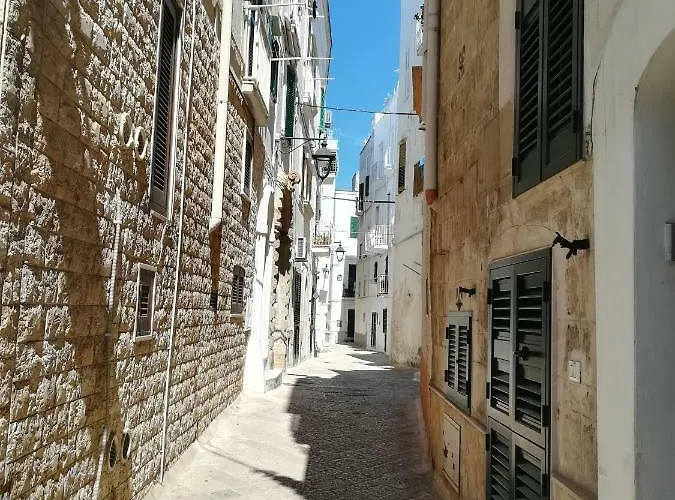 La Casetta Vico San Leonardo * Monopoli